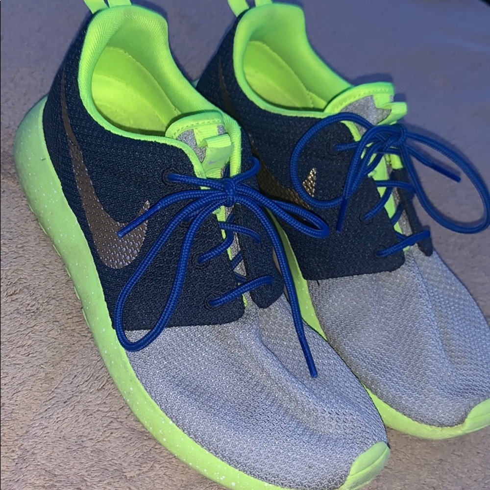 Nike Running Shoes, Size 8 in Womens